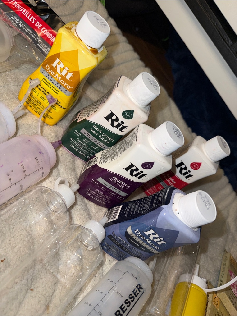 Rit, Tinex, Tie die Kit with Clear Bottles and Bright Accent Colors - Picture 4 of 6